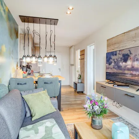 1 Bedroom In *